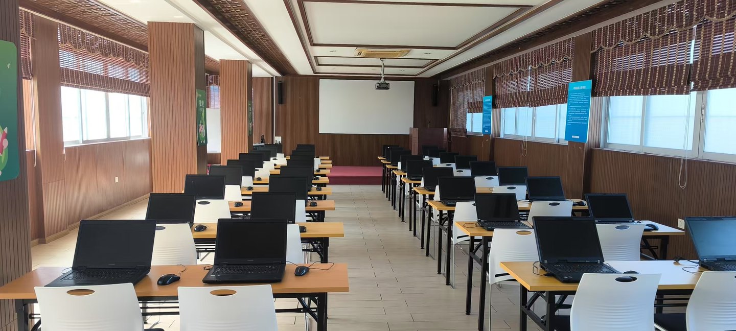 学习与校园实景
